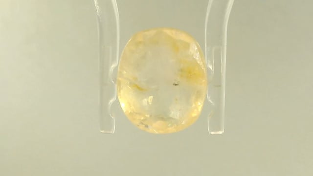 Srilankan Yellow Sapphire 4.54 Carat — video