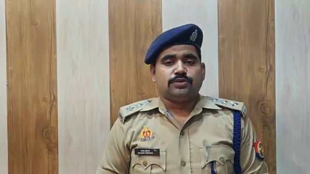 सिद्धार्थनगर: थाना शोहरतगढ़ पुलिस ने नाबालिग से दुष्कर्म के मामले में वांछित अभियुक्त को गिरफ्तार किया है