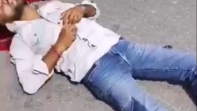 बिजनौर में मोहित पेपर मिल के सामने जेसीबी की टक्कर से बाइक सवार महिला पुरुष की मौत