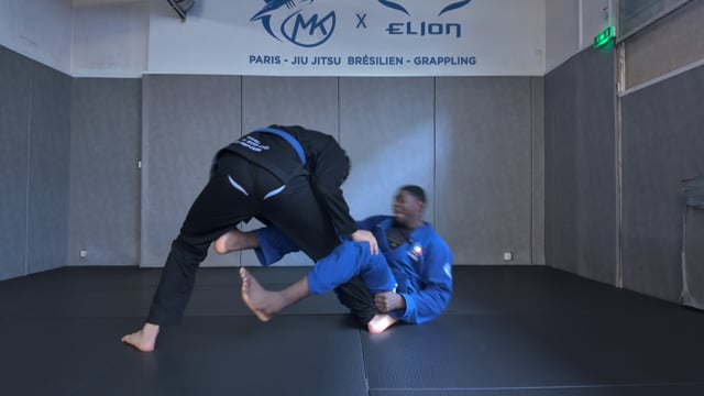 Single leg wrestle up