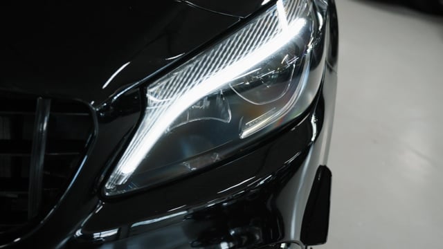 Mercedes-Benz A45 AMG 2,0 4Matic AMG Speedshift 381HK 5d 7g Aut. – Video 1