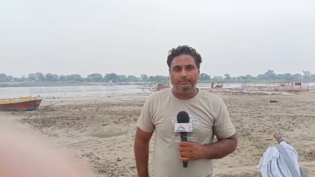 वृंदावन के नजारे दिखाते हैं जमुना जी के घाट पर जलस्तर बढ़ने के बाद