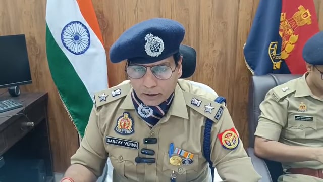 ऑपरेशन सवेरा: 27.78 किलो गांजा के साथ दो तस्कर गिरफ्तार, ब्रेजा कार बरामद* 

 *मुजफ्फरनगर, थाना फुगाना पुलिस और एसओजी