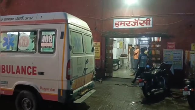 माधोटांडा रेलवे क्रॉसिंग के पास डीसीएम और बाइक की भिड़ंत, युवक की मौत
