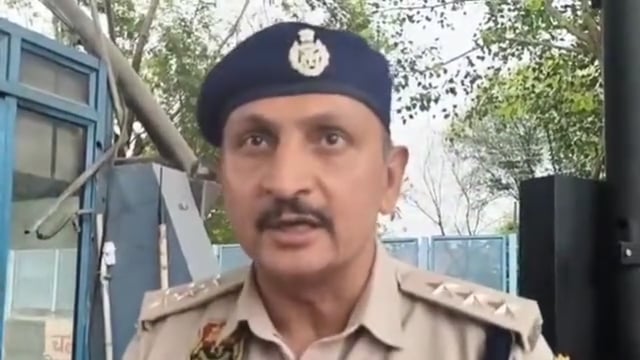 डीएसपी ने बताया रूटीन चेकिंग
विकास चहल,डीएसपी