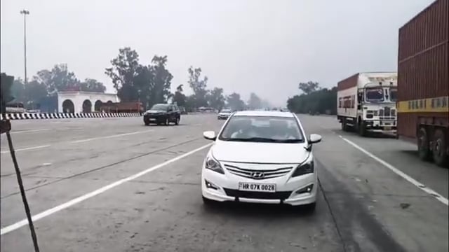 दिल्ली के जंतर मंतर से संसद मार्च
पानीपत के टोल प्लाजा पर भारी संख्या में पुलिस बल मौजूद  
टोल से गुजरने वाले वाहनों की बारीकी से चेकिंग