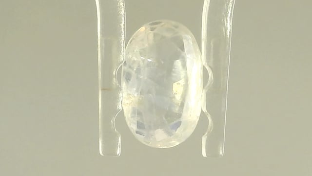 Srilankan Blue Sapphire 2.62 Carat — video