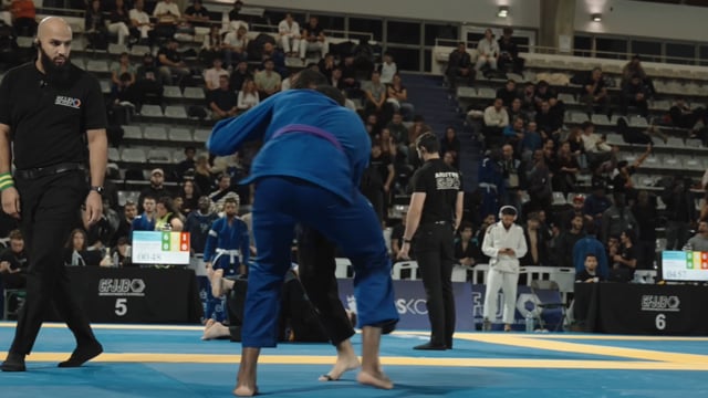 Elevation - footlock grip - single leg