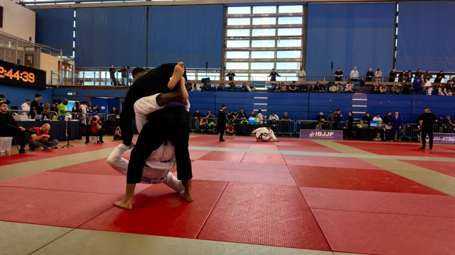 Deep de la riva sweep