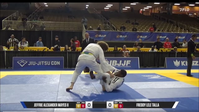 Berimbolo - waiter guard - sweep