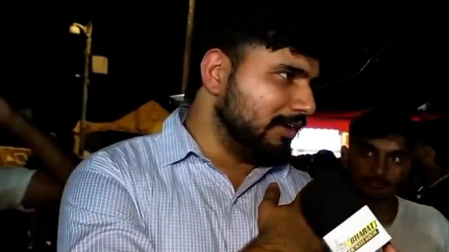 Delhi Police Sub Inspector नौकरी छोड़ पहुंचा