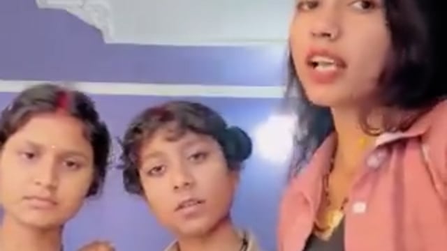 UP- अमरोहा में "एक दुल्हा-3 दुल्हन" की लव मैरिज की कहानी अब बेहद गंभीर मोड़ पर पहुंच चुकी है....