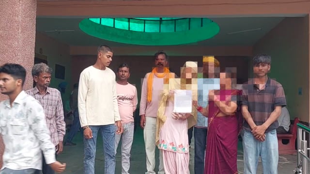 मजदूरी मांगने पर महिला से मारपीट, कपड़े फाड़ने का आरोप, शिकायत के बाद भी कार्रवाई सून्य