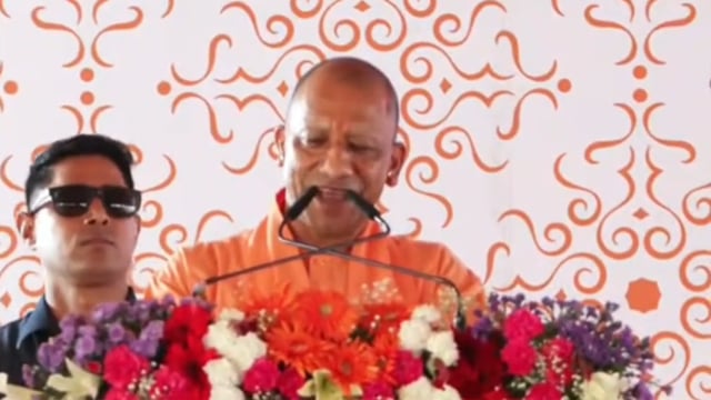माननीय मुख्यमंत्री योगी आदित्यनाथ जी द्वारा फतेहाबाद रोड स्थित टाटा ग्राउंड पर  342 करोड़ .46 करोड़ की लागत का विकास 