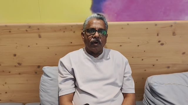 Yashwadutt from Muscat with his wife video testimonial