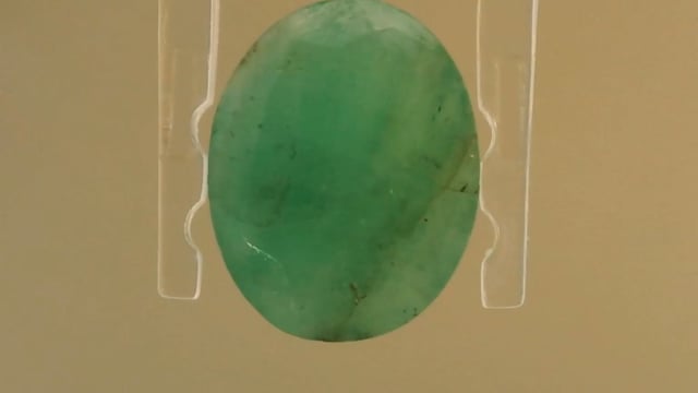 Brazilian Panna 3.61 Carat — video