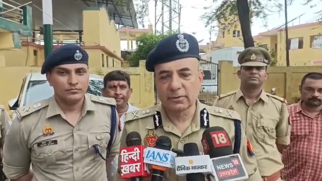 श्रावण मास और कांवड़ यात्रा को लेकर प्रयागराज जोन पुलिस अलर्ट श्रद्धालुओं की सुरक्षा #latest_news 