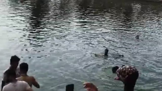 राधारानी मानसरोवर कुंड में डूबने से युवक की मौत, परिजनों में मचा कोहराम