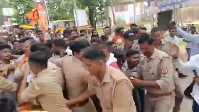 हिंदू युवक की जमीन पर अवैध निर्माण का आरोप, कार्रवाई की मांग