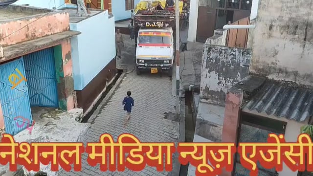 पिछले वर्षों की भाँति इस वर्ष भी दक्ष प्रजापति महाराज की भव्य शोभायात्रा बैंड-बाजों और मनमोहक झाँकियों के साथ नगर के मुख्य मार्गों से धूमधाम से निकली। पुलिस के सराहनीय सहयोग से यात्रा शांतिपूर्ण और व्यवस्थित रही। श्रद्धालुओं में उत्साह और भक्ति का अद्भुत संगम देखने को मिला।