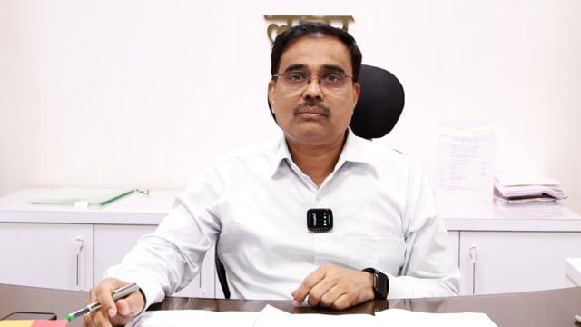 थकीत कर्जदार शेतकऱ्यांनी आधार प्रामाणिकरण करून घ्यावे,जिल्हाधिकारी बास्टेवाड