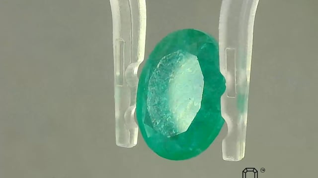 Zambian Emerald 2.71 Carat — video