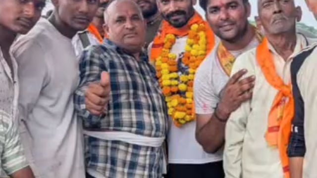 MANT-34 दिन... सैकड़ों किलोमीटर का सफर और आखिरकार जलाभिषेक, सुरीर में गूंजा, 'बम-बम भोले',,