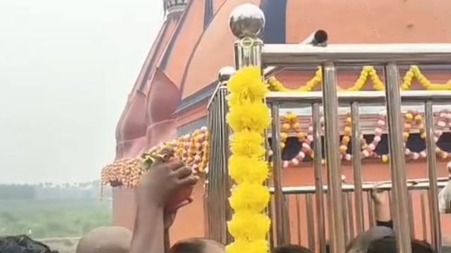 सावन की पहली सोमवारी पर बाबा ज्येष्ठगौर नाथ धाम में उमड़ा आस्था का महासागर।