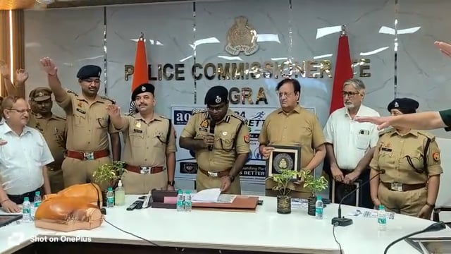 आगरा पुलिस कमिश्नर दीपक कुमार आईपीएस के निर्देशन में पुलिस कर्मियों के स्वास्थ्य एवं फिटनेस को प्रोत्साहित करने उद्देश्य