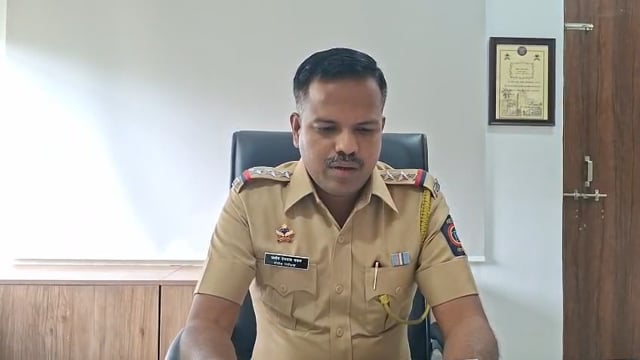 पळसखेल येथील गळ्यातील सोने हिसडा मारून चोरून नेल्याच्या घटनेचा पोलिसांनी केला उलगडा 