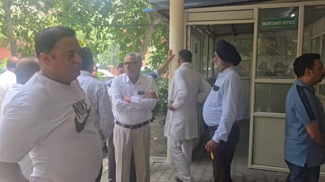 जाट्टल रोड ओवरब्रिज पर दर्दनाक हादसा, कार की टक्कर से हवा में उछले हैंडलूम कारोबारी की मौत