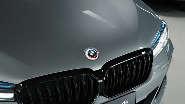BMW 545e 3,0 Plugin-hybrid M-Sport XDrive Steptronic 395HK 8g Aut. – Video 1
