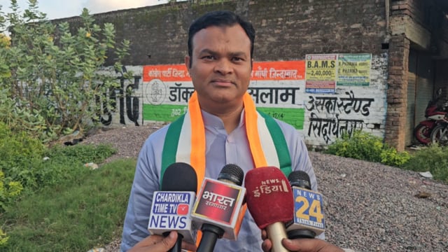 8 अगस्त के 'छात्रों की गुंज' कार्यक्रम के लिए कांग्रेस ने झोंकी ताकत, नादिर सलाम ने किया जनसंपर्क