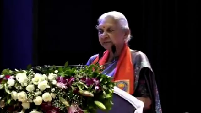 'ये कमियां तीन महीने में पूरा करके बताओ,
ये तो गोरखपुर है, मुख्यमंत्री योगी का शहर..'
राज्यपाल आनंदीबेन पटेल ने गिनाईं गोरखपुर की कमियां, सरकार को दिया ठीक करने का चैलेंज-
वीडियो वायरल

गोरखपुर विश्वविद्यालय के दीक्षांत समारोह में पहुंचीं थीं राज्यपाल