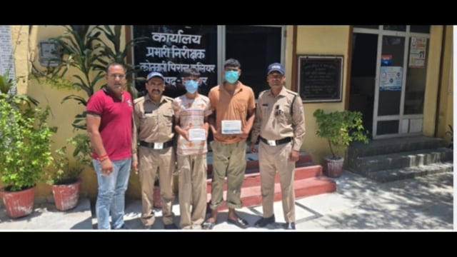 धनौरी! पुलिस का बड़ा कारनामा! बंद घर में हुई चोरी का हुआ पर्दाफाश! माल बरामद!