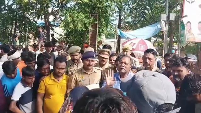 3 घंटे से जाम में फंसा कांवड़ मार्ग, सिटी मजिस्ट्रेट पहुंचे मौके पर