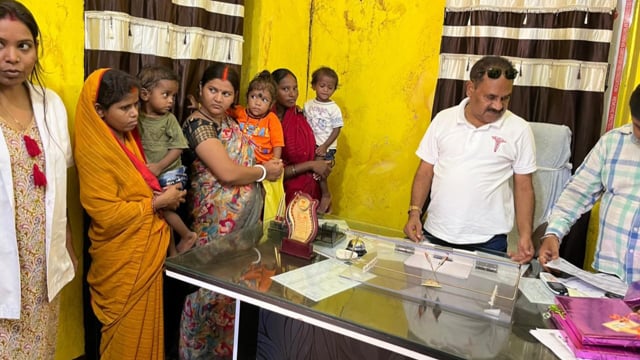 विश्व स्तनपान दिवस पर पीएचसी सिरदला में हेल्दी बेबी शो का आयोजन