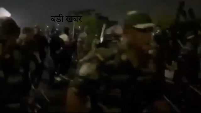 *झारखंड में आधी रात को सो रहे छात्रों पर लाठीचार्ज, मची चीख-पुकार!*