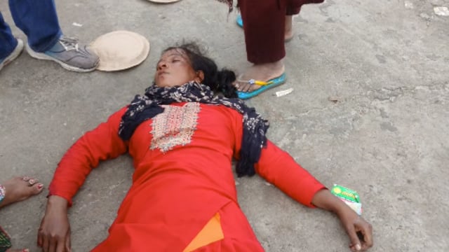 रुड़की NH58 बसंत हवेली के पास बाईक सवार ने महिला को मारी टक्कर, महिला गम्भीर रूप से घायल