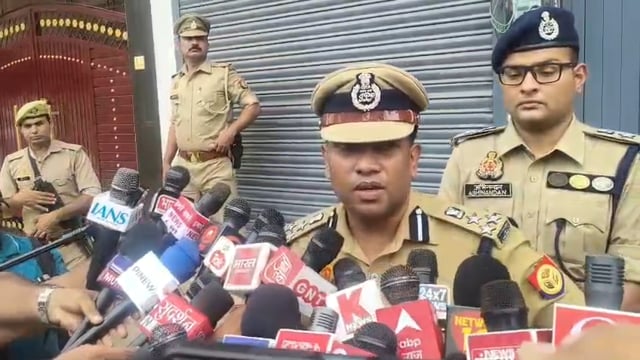 सहारनपुर | थाना सदर बाजार पुलिसकर्मी की पत्नी की गोली लगने से मौत, सरकारी INSAS राइफल से चली गोली; कांस्टेबल हिरासत में