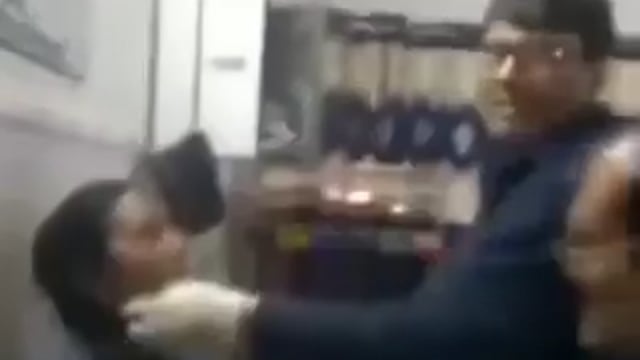 उत्तर प्रदेश के औरैया में एक महिला का सुबह से ही गोलगप्पे खाने का मन था। पति से बोलीं – मुझे गोलगप्पे खाने हैं।
