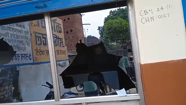 कोमल हॉस्पिटल पर दबंगों का तांडव,स्टाफ कर्मियों की पिटाई के बाद की तोड़फोड़, पुलिस ने 10 के खिलाफ दर्ज किया मुकदमा