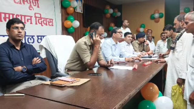 MANT-70 शिकायतें, ज्यादातर जमीन विवाद… शुगर मिल आंदोलन पर DM के जवाब ने बढ़ाया सस्पेंस,,