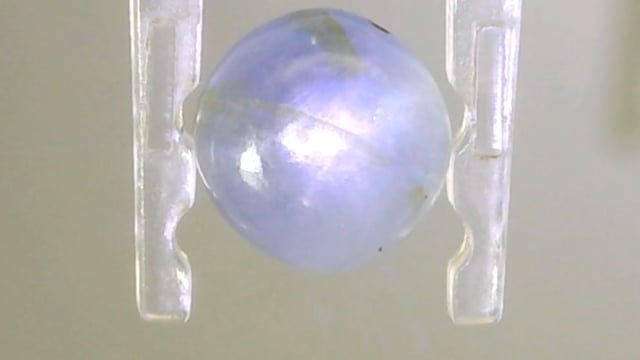 Srilankan Star Sapphire 2.71 Carat — video