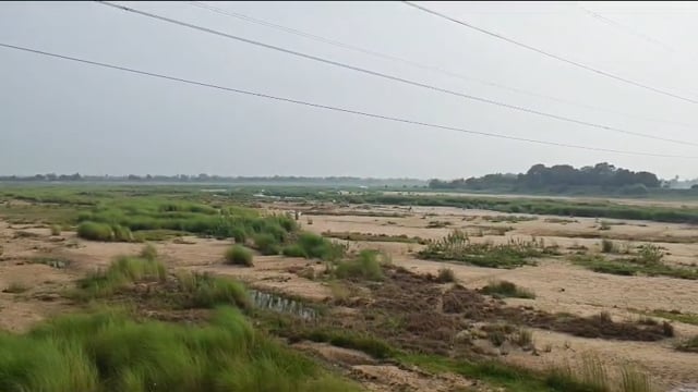 कभी खेतों की प्यास बुझाती थी चांदन, आज खुद बूंद बूंद को तरस रही नदी: सूखी नहरों ने किसानों की उम्मीदों पर फेरा पानी