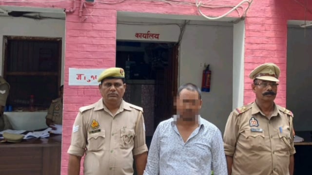 संग्रामगढ़ पुलिस की कार्रवाई, NBW वारंट में 40 वर्षीय वारंटी अभियुक्त गिरफ्तार#latest_news 