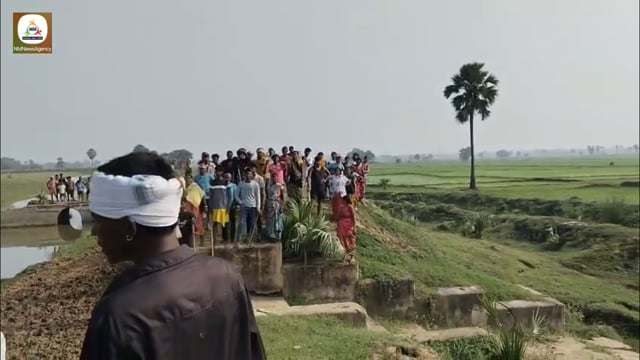 खेत पटवन के विवाद में दो गांव के बीच मारपीट एक की मौत, कई लोग जख्मी