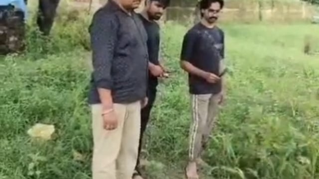 सीकरारी गांव में बच्चों ने पेश की इंसानियत की मिसाल