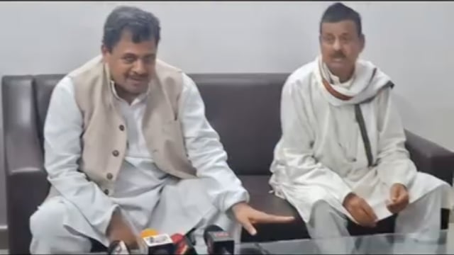 बांका सांसद गिरिधारी यादव का बड़ा हमला—पुलिस कार्रवाई पर बोले, “यह लोकतंत्र की हत्या, पुलिसिया तानाशाही नहीं चलेगी