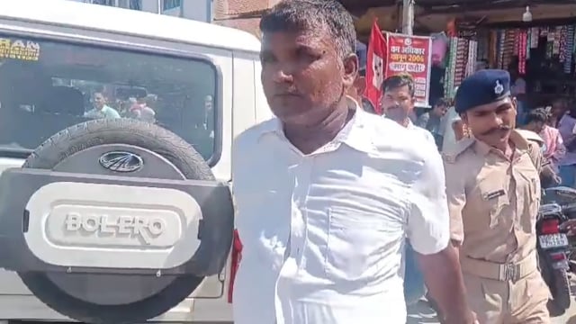 केस में मदद का भरोसा… मांगे ₹4 हजार, फिर निगरानी ने बिछाया ऐसा जाल कि रंगेहाथ पकड़े गए एएसआई